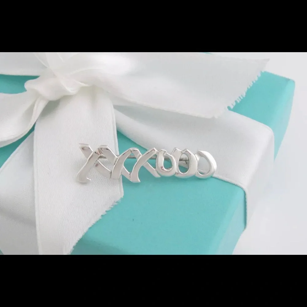 Retired Tiffany& Co. Paloma Picasso XO pin/Brooch/Large - Picture 4 of 8